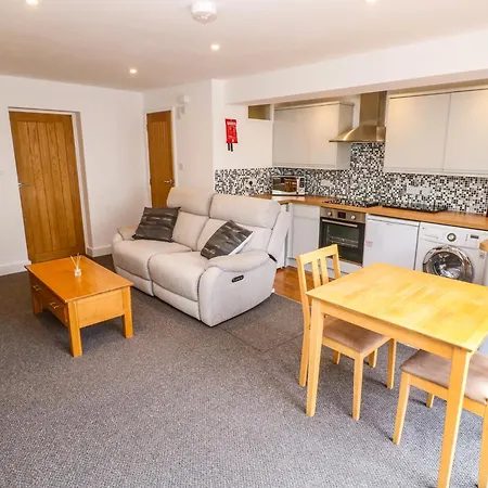 Flat 1, * Penzance